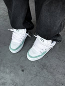 Hocks Puff Pimp Iris